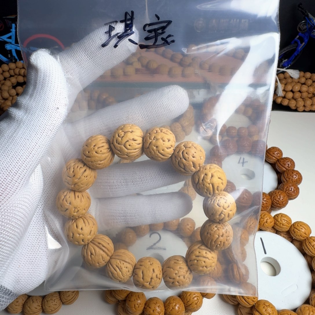 桃核吊坠莹**宝盘锦大肌肉满天星尺寸192