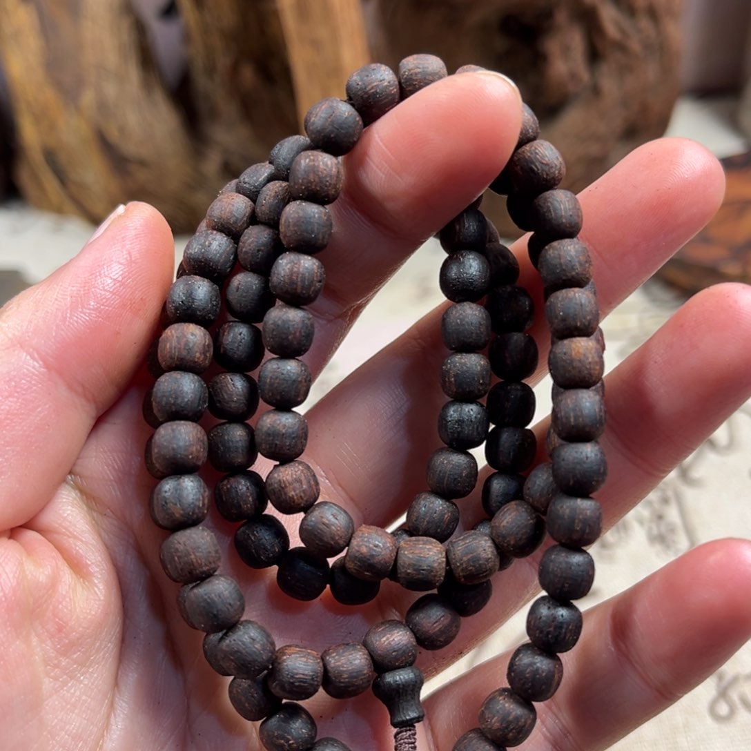 降真香手串/手链0.6x108糖结黑油麻丝