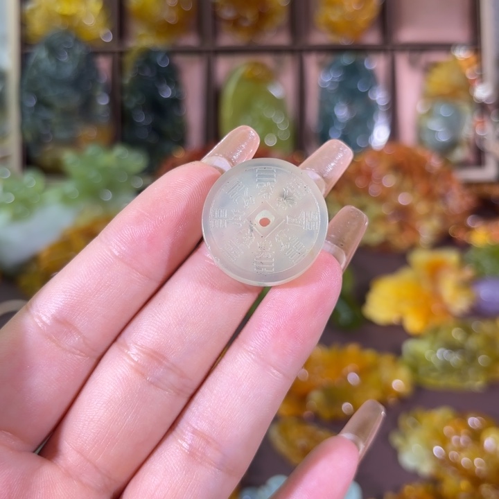 未镶嵌蛇纹石玉颈饰