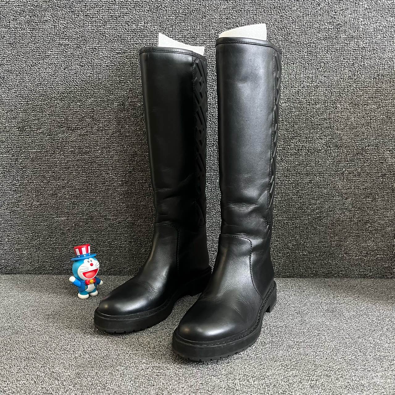99新 FENDI/芬迪 35.5码 黑色满印高筒靴 D1495