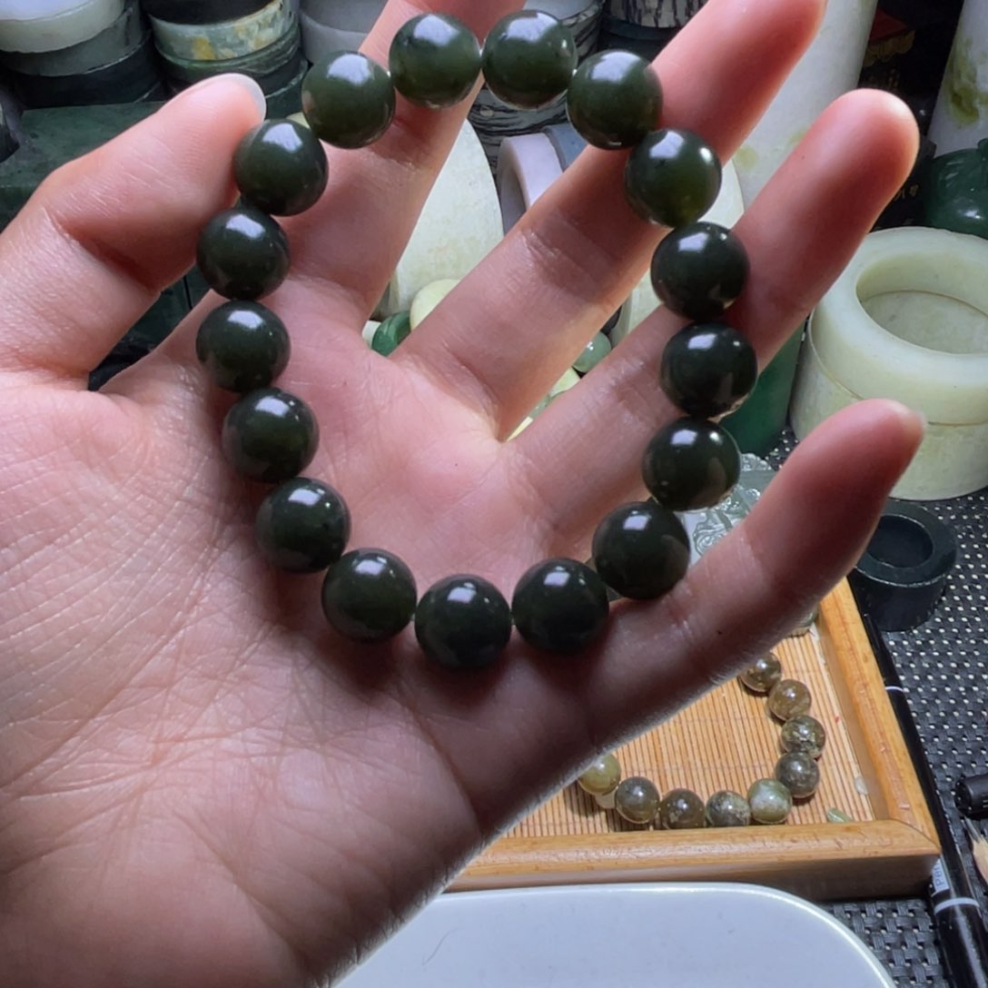 未镶嵌和田玉珠宝半成品