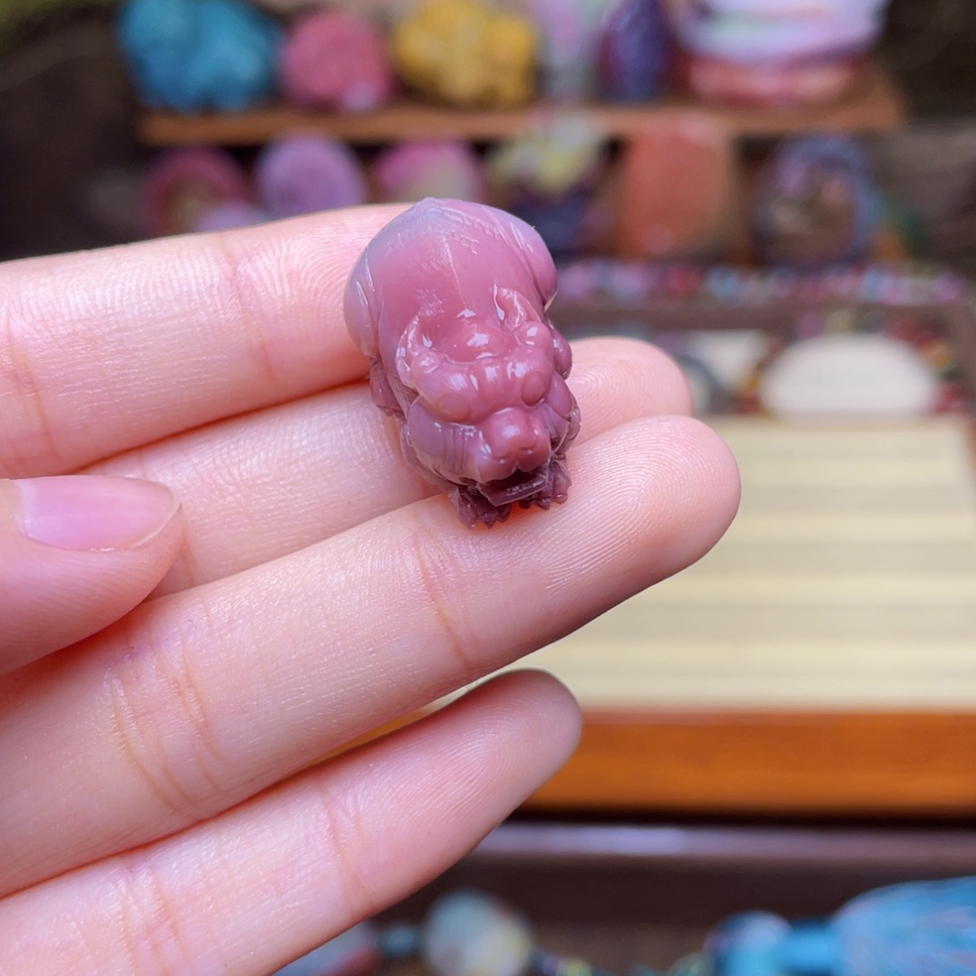 玛瑙/玉髓未镶嵌珠宝半成品亿**贸盐源玛瑙貔貅