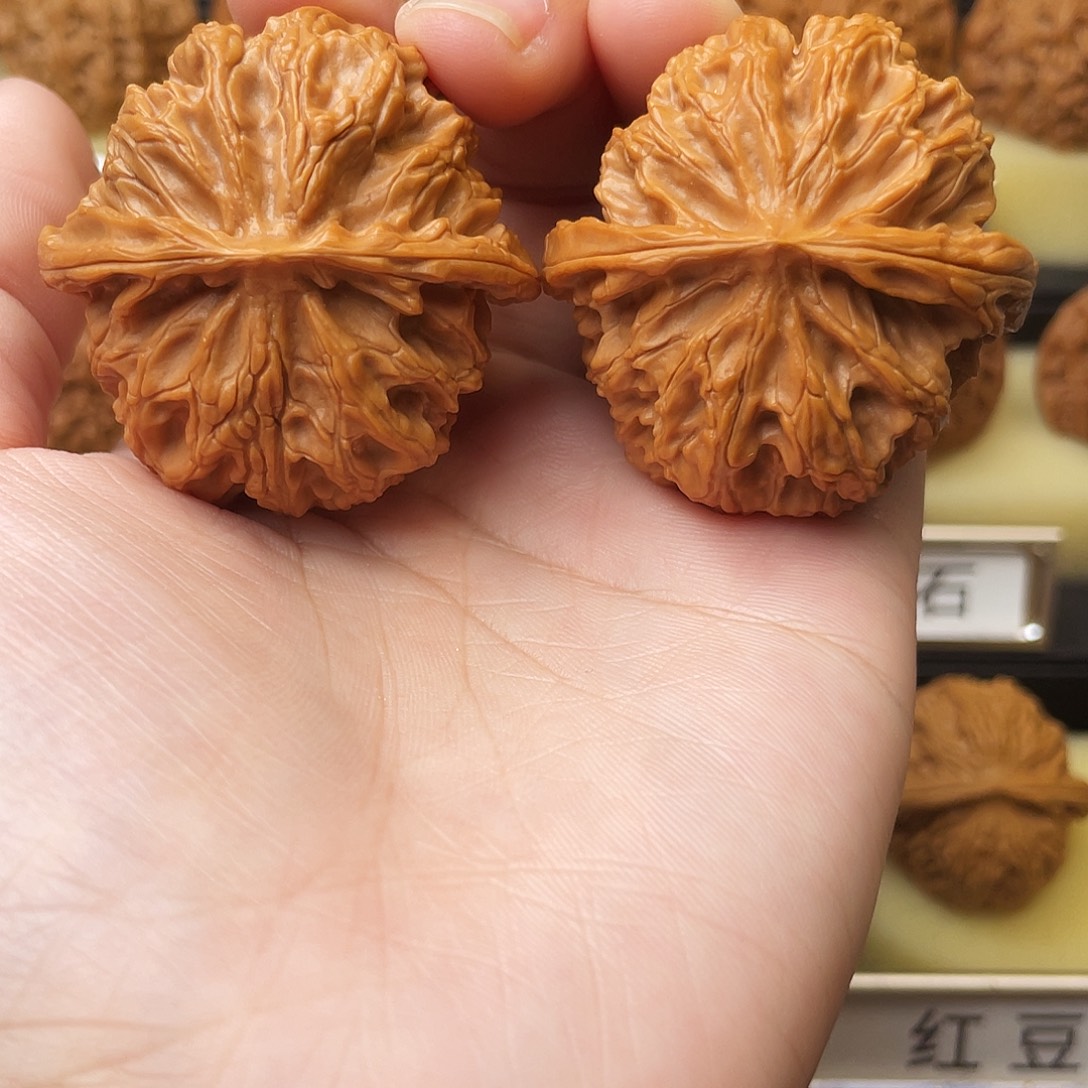 吊坠文玩核桃苹果园43尺521