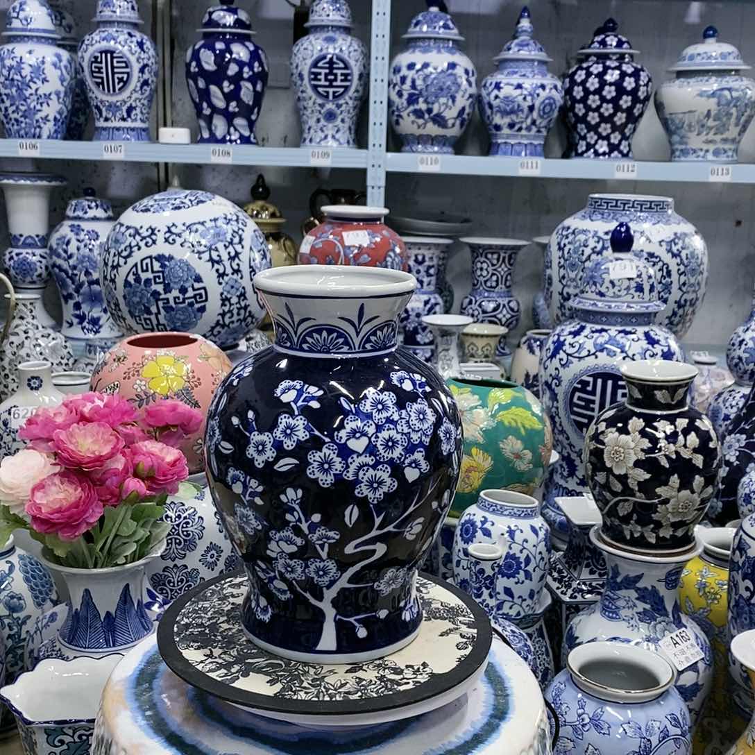 【闪购商品】摆件石榴瓶瓷器摆件………………………………