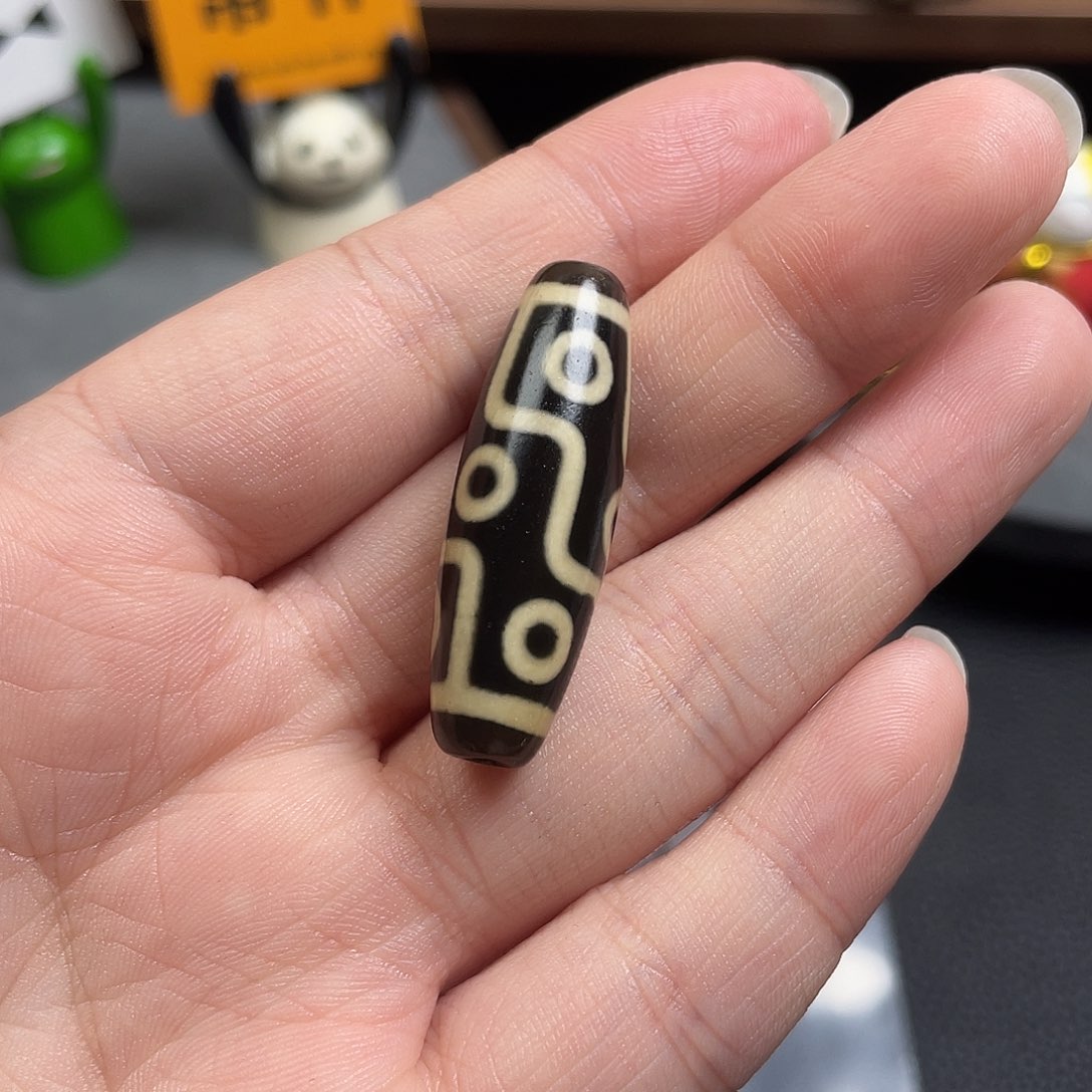 赢****玛瑙/玉髓未镶嵌颈饰