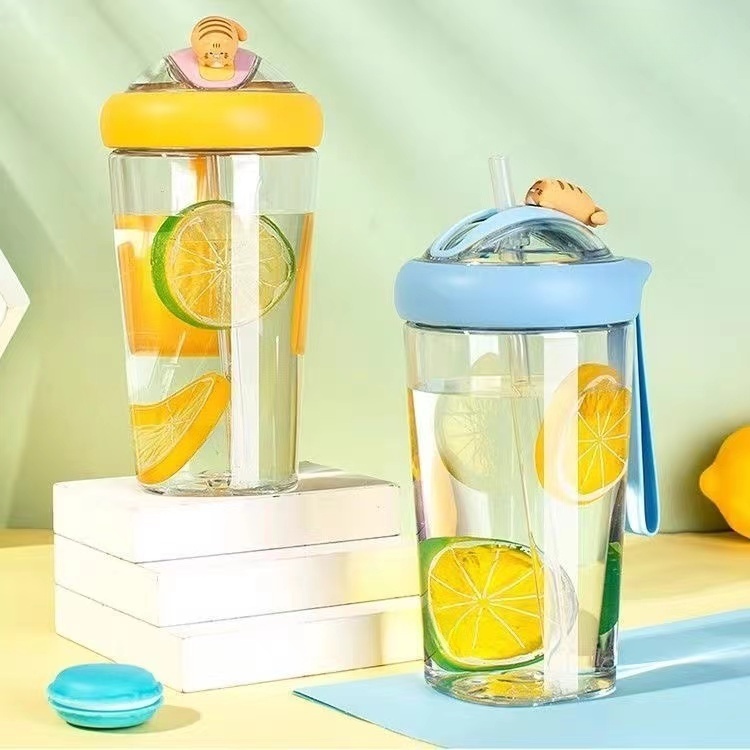 新款萌宠推盖手提吸管杯(650ml)Z1255