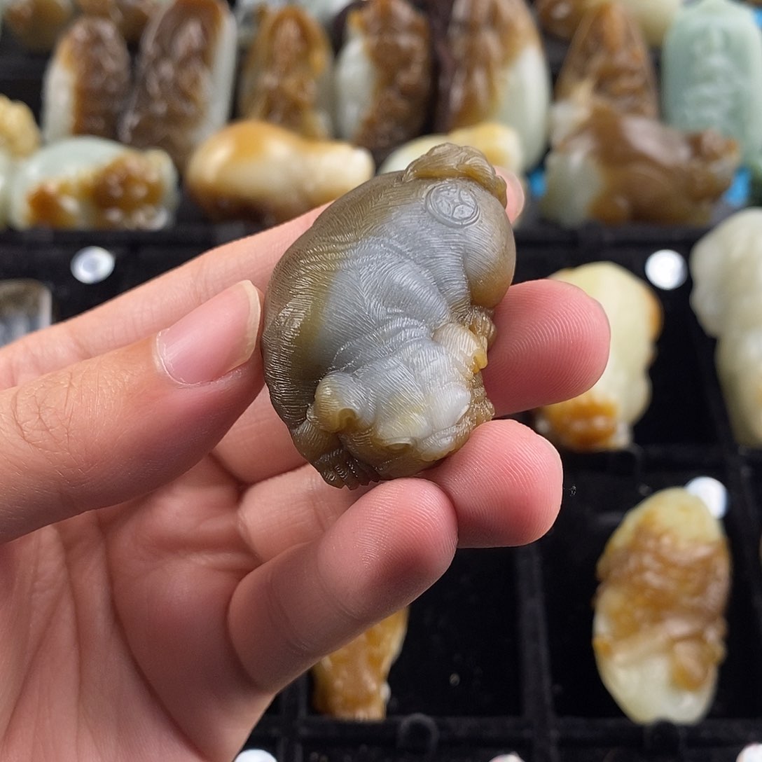 和田玉挂件未镶嵌