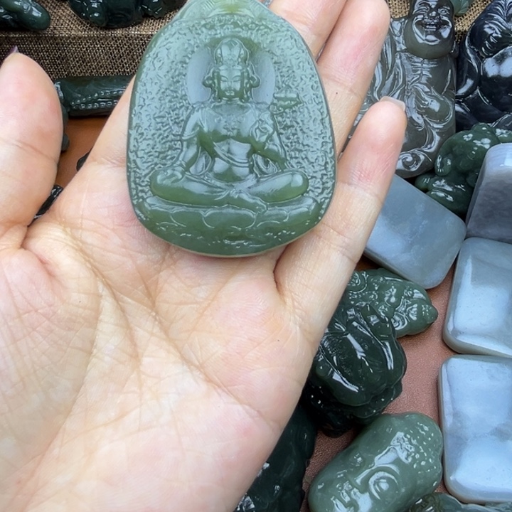 和田玉未镶嵌挂件