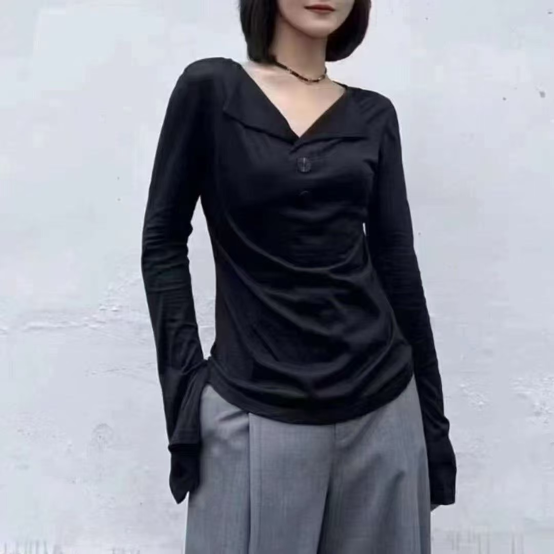 no退no换阿家V领长袖标准美式设计感秋季黑色小衫