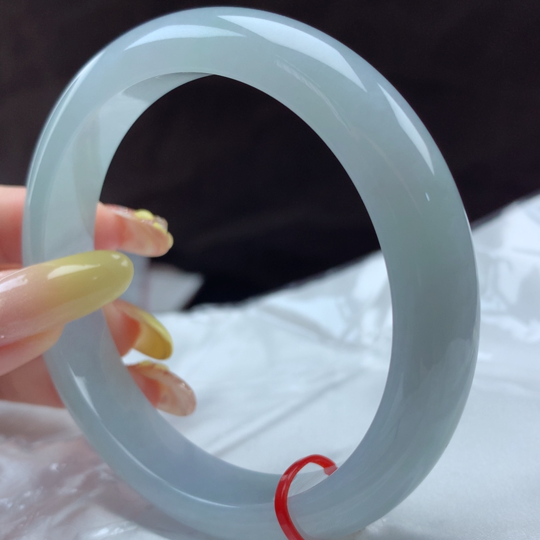 翡翠手镯未镶嵌96313，