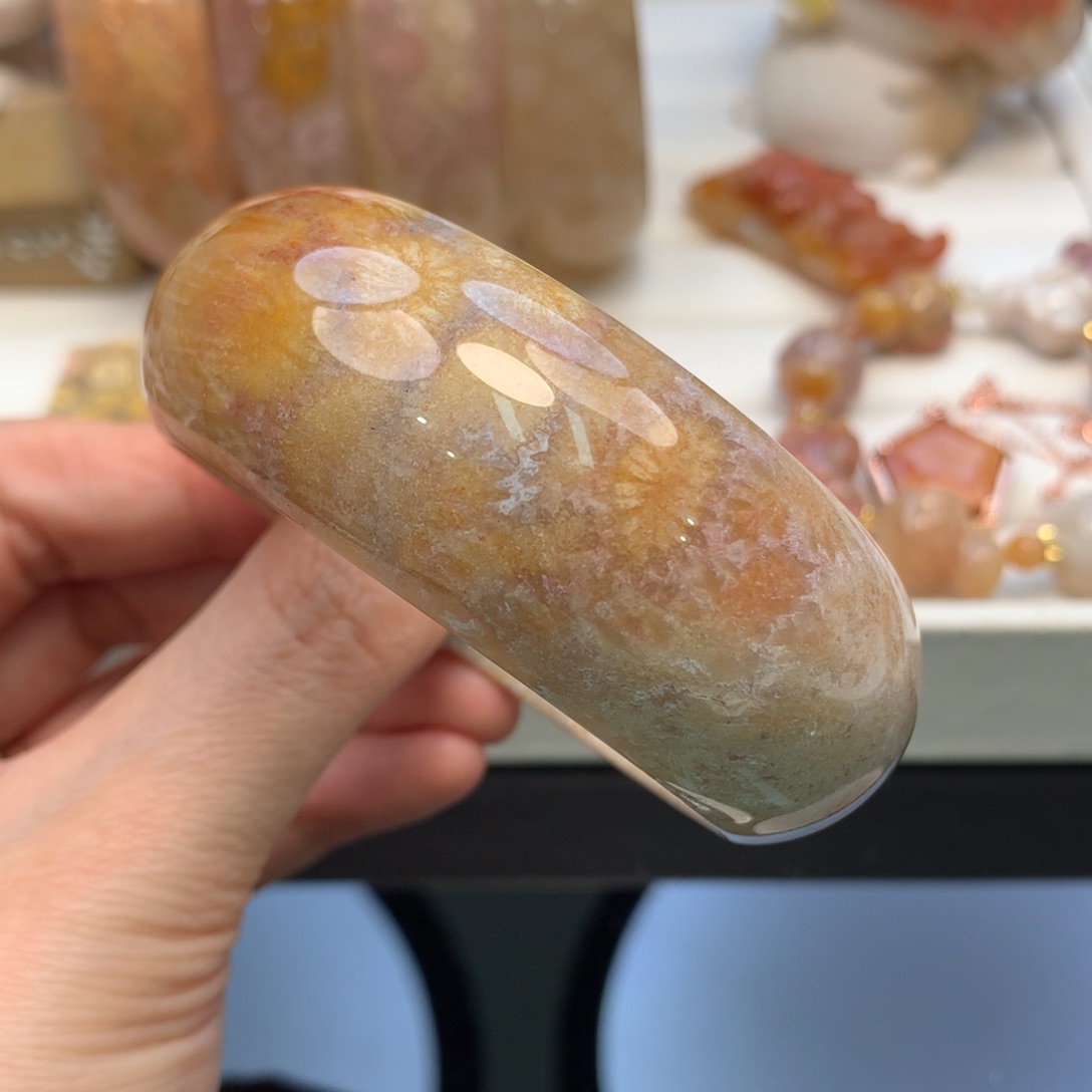 硅化珊瑚（珊瑚玉）手镯未镶嵌56口