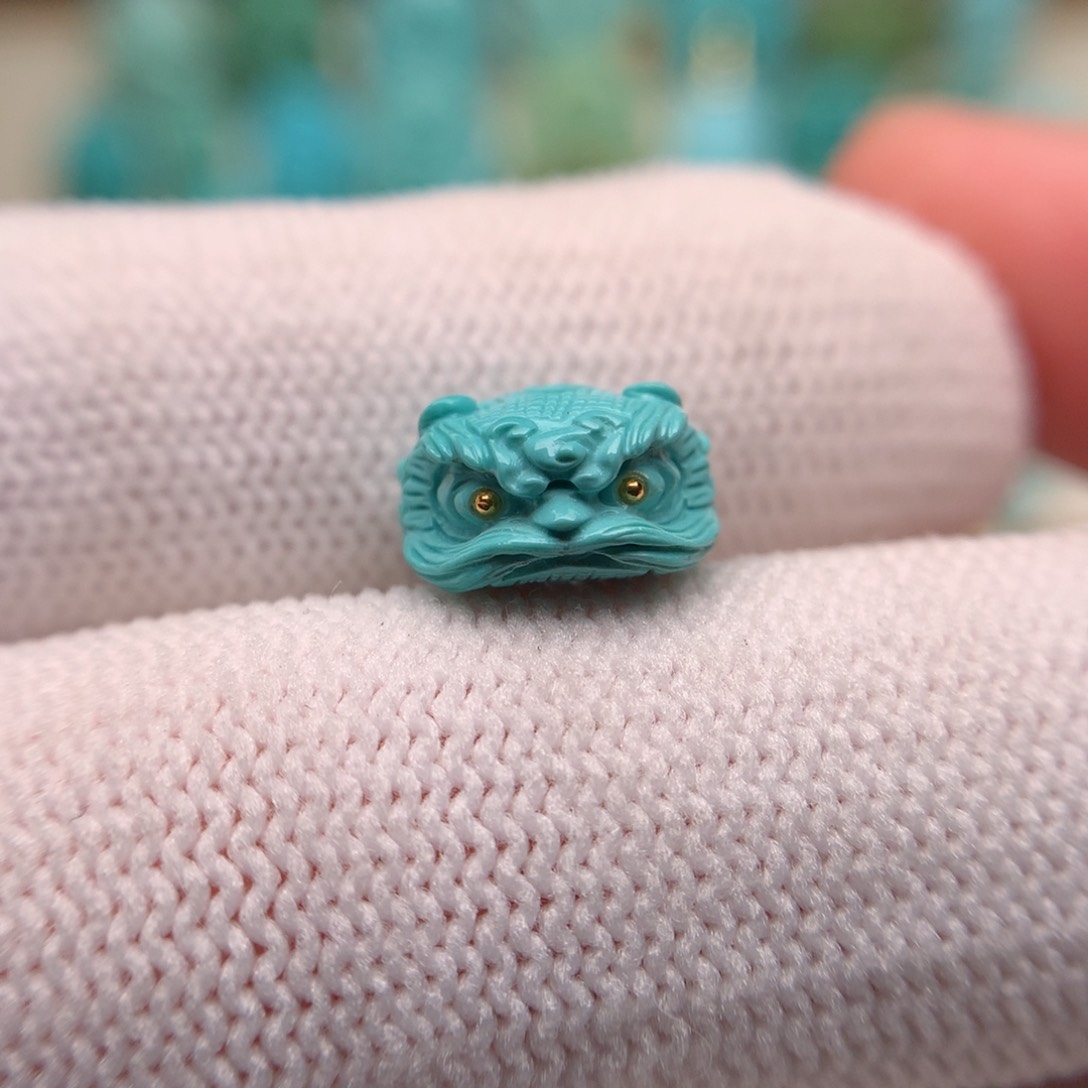 绿松石配饰未镶嵌