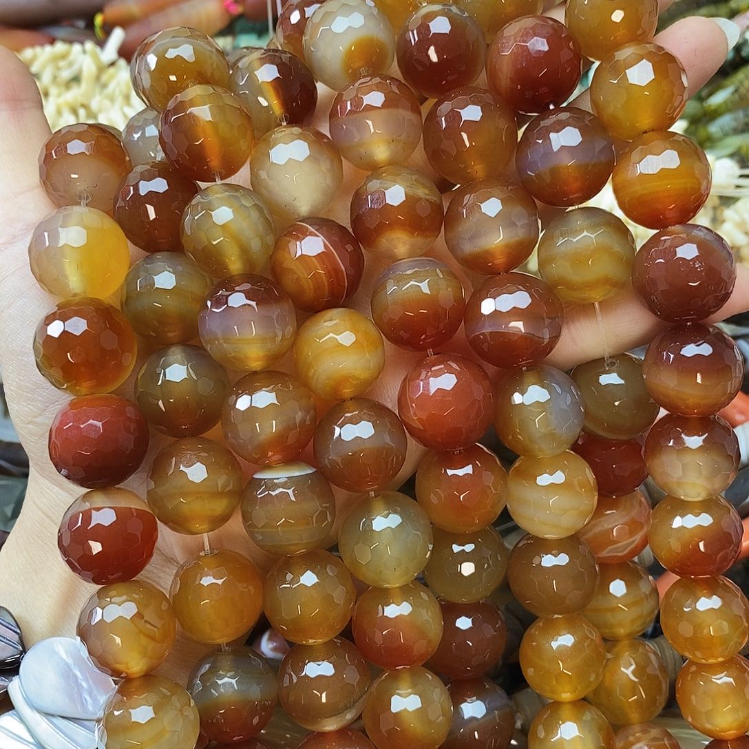 玛瑙/玉髓未镶嵌珠宝半成品卡十八玛瑙一条