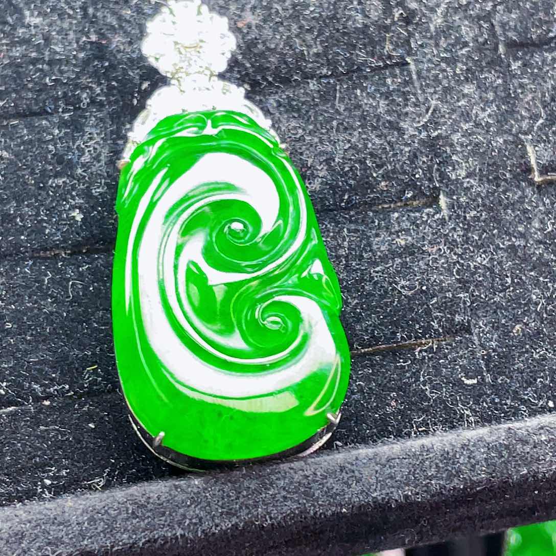 翡翠未镶嵌吊坠(不含链)573