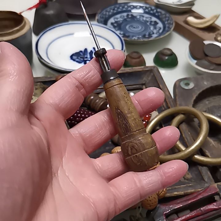 爱***月大叶紫檀（黑酸枝木类）