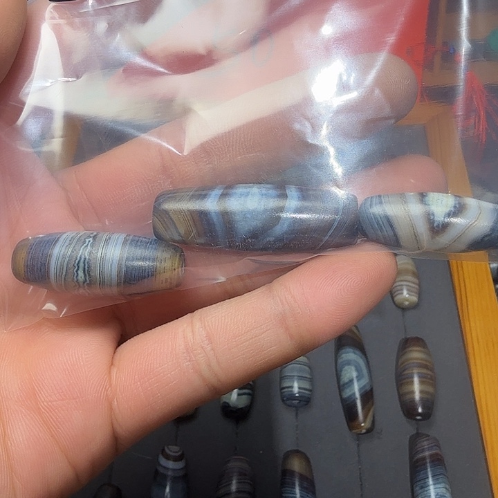 金***）玛瑙/玉髓未镶嵌颈饰