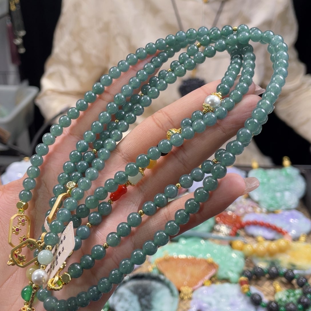 翡翠颈饰未镶嵌代编织