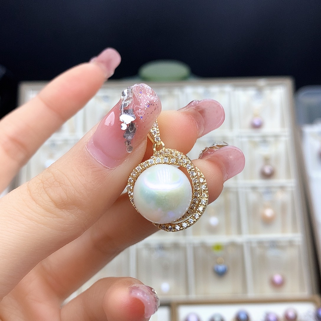 淡水珍珠颈饰合金