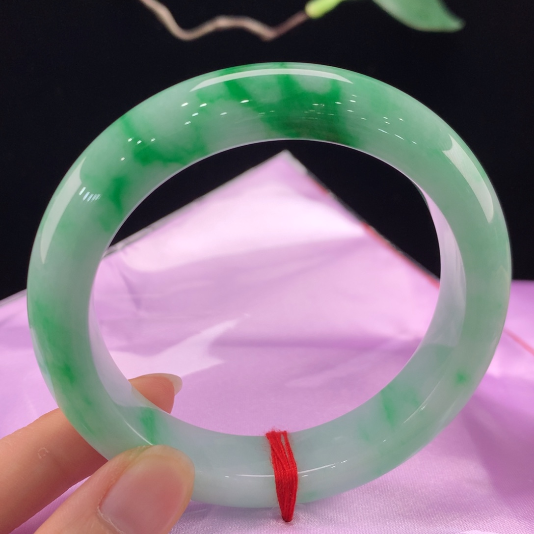翡翠手镯未镶嵌111-0140
