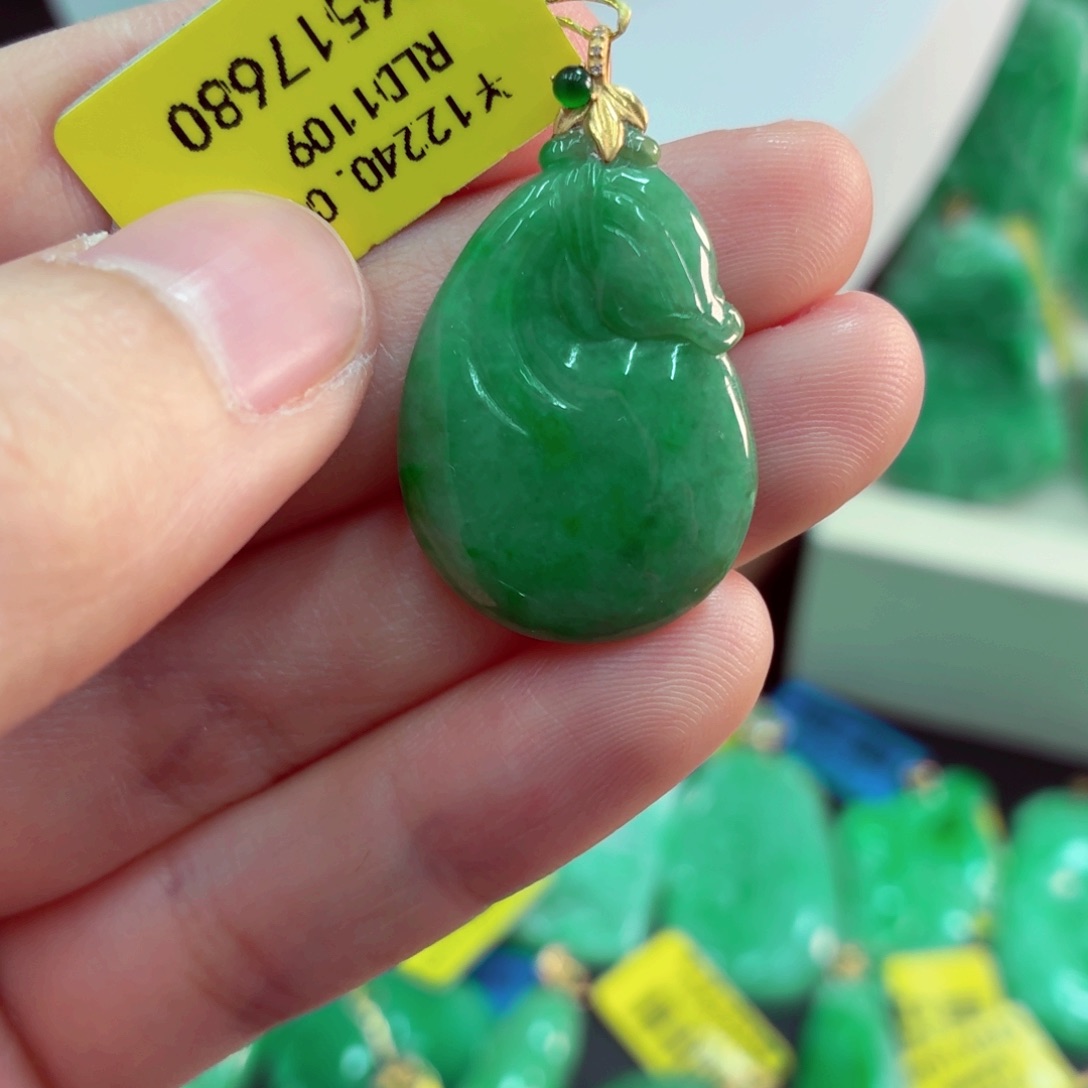 翡翠18K金镶嵌吊坠(不含链)