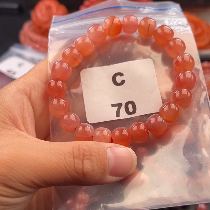 南红玛瑙未镶嵌多样性发货默认微瑕称重10mm