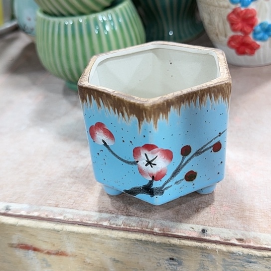 有孔！！有问题问客服，满9元包邮