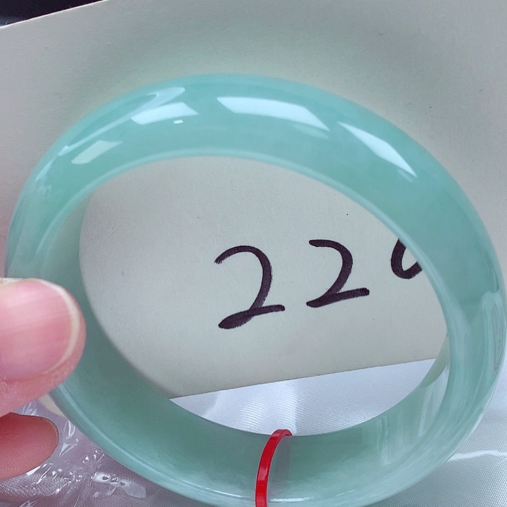 翡翠未镶嵌手镯翡翠