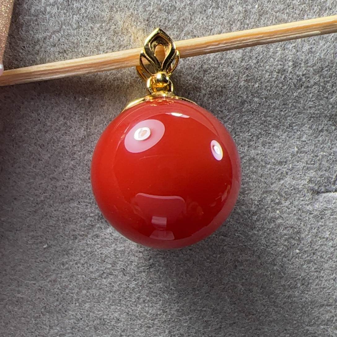 南红玛瑙辣椒红锁骨珠18K金镶嵌