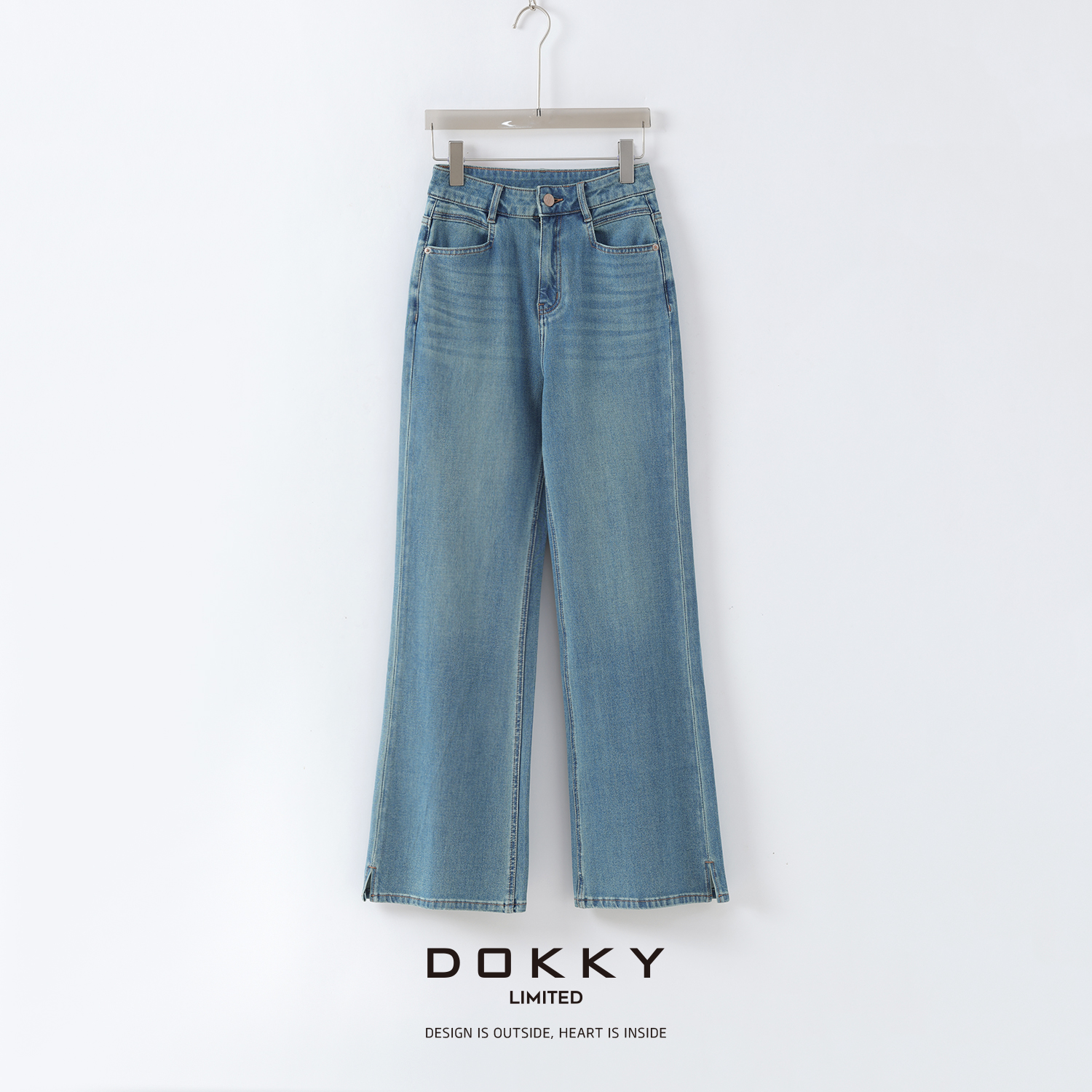 【东京图鉴】DOKKY四面弹.显瘦显腿长.通勤休闲|直筒小微喇牛仔裤