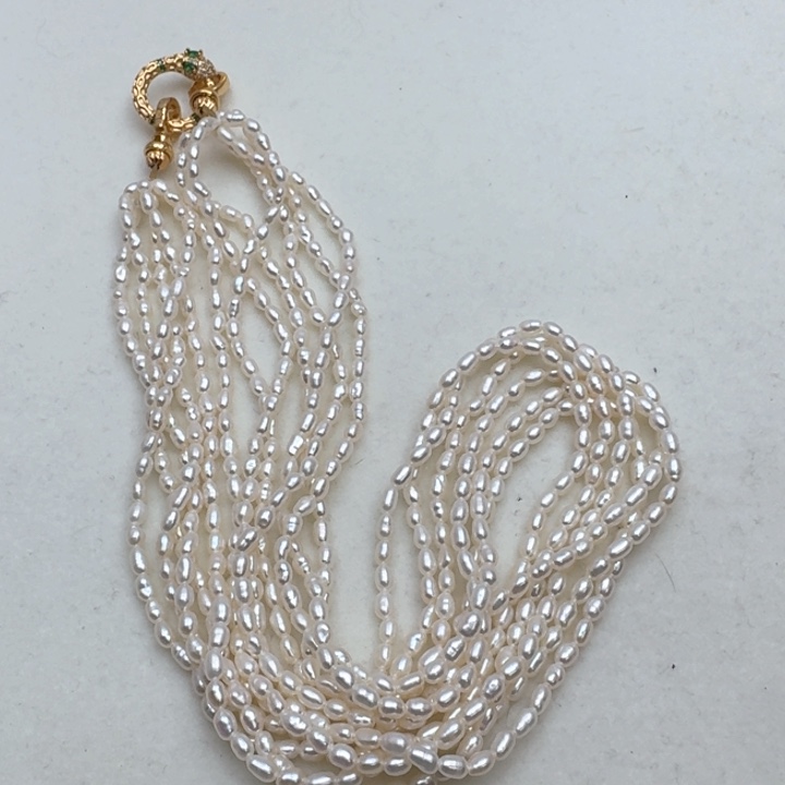 淡水珍珠颈饰未镶嵌