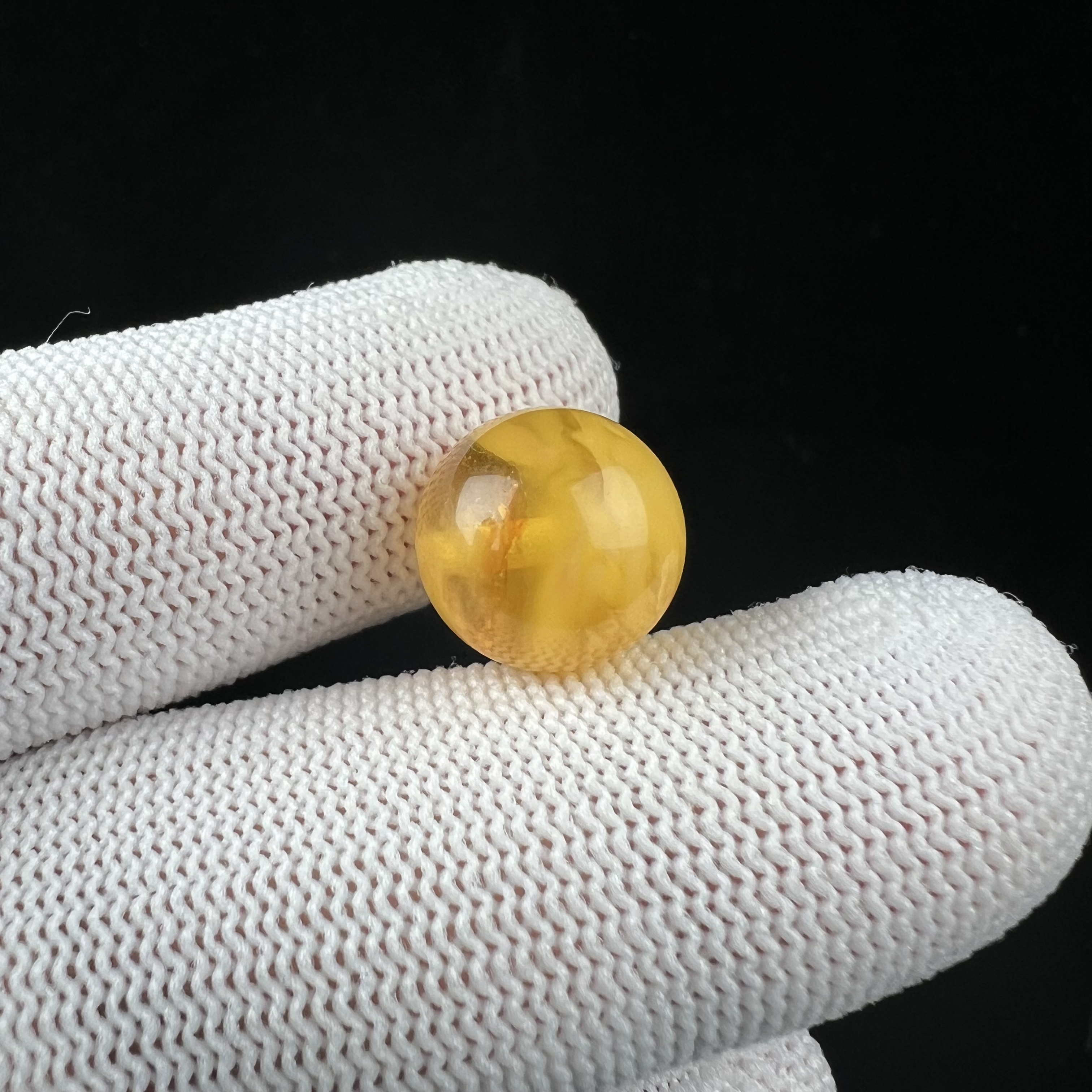 B5191天然原矿蜜蜡 瑕疵特价单珠 12.9mm支持复检