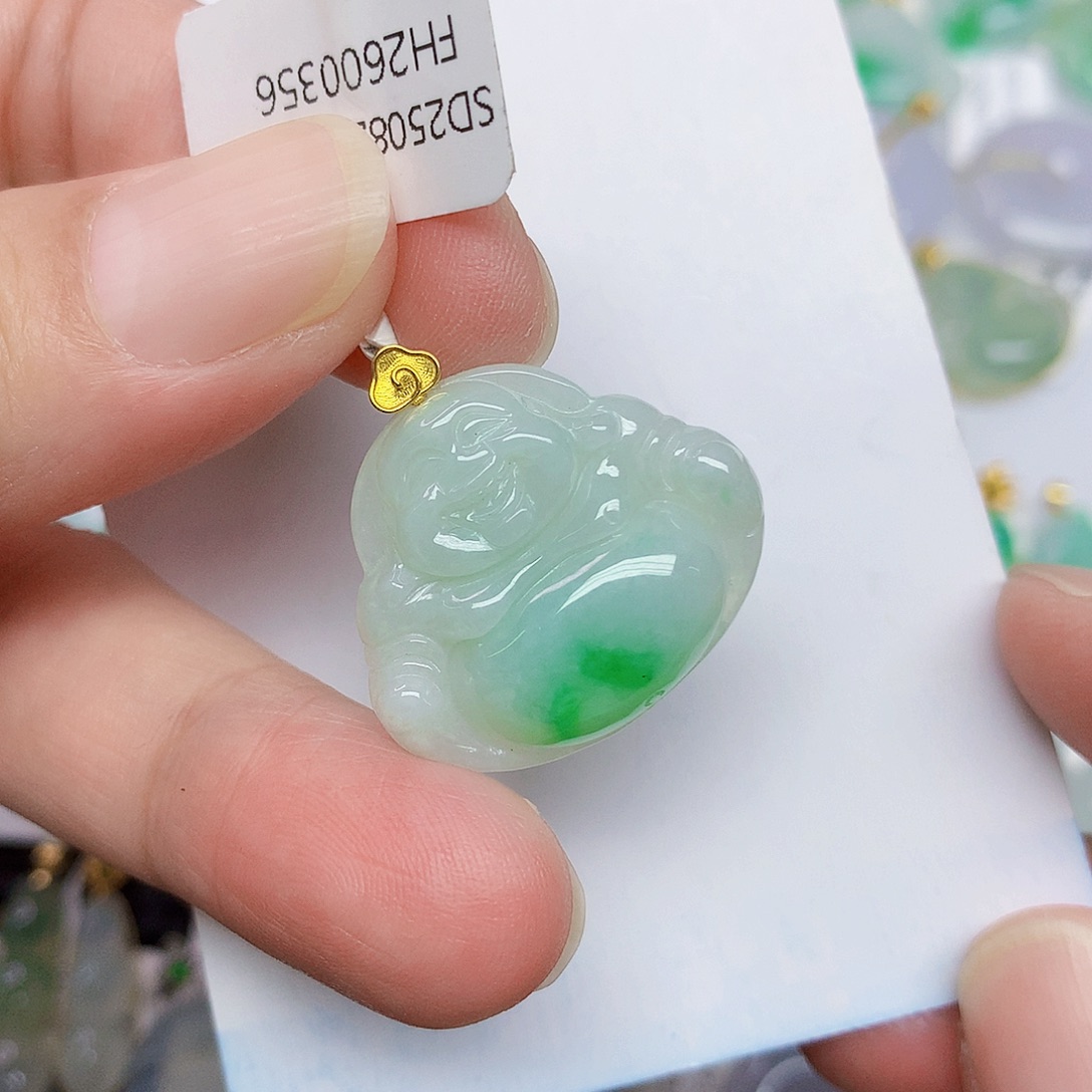 翡翠18K金镶嵌颈饰3456788