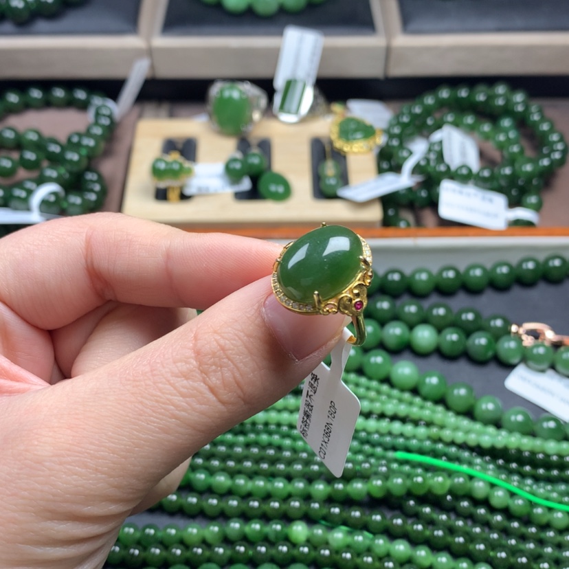 【闪购商品】和田玉（碧玉）戒指银S925镶嵌最后一个清货出赔米