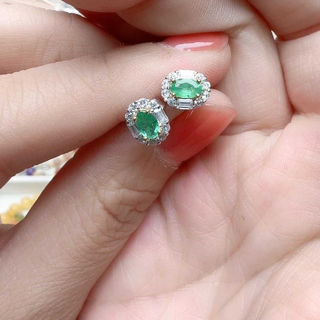 祖母绿耳饰银S925镶嵌