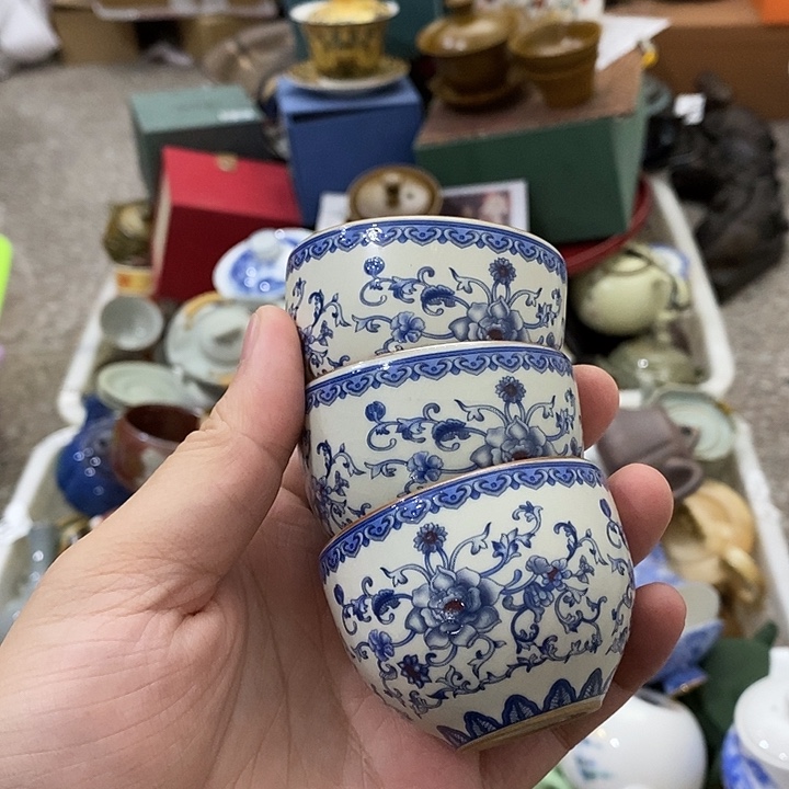 陶瓷艺术品及陶瓷壶