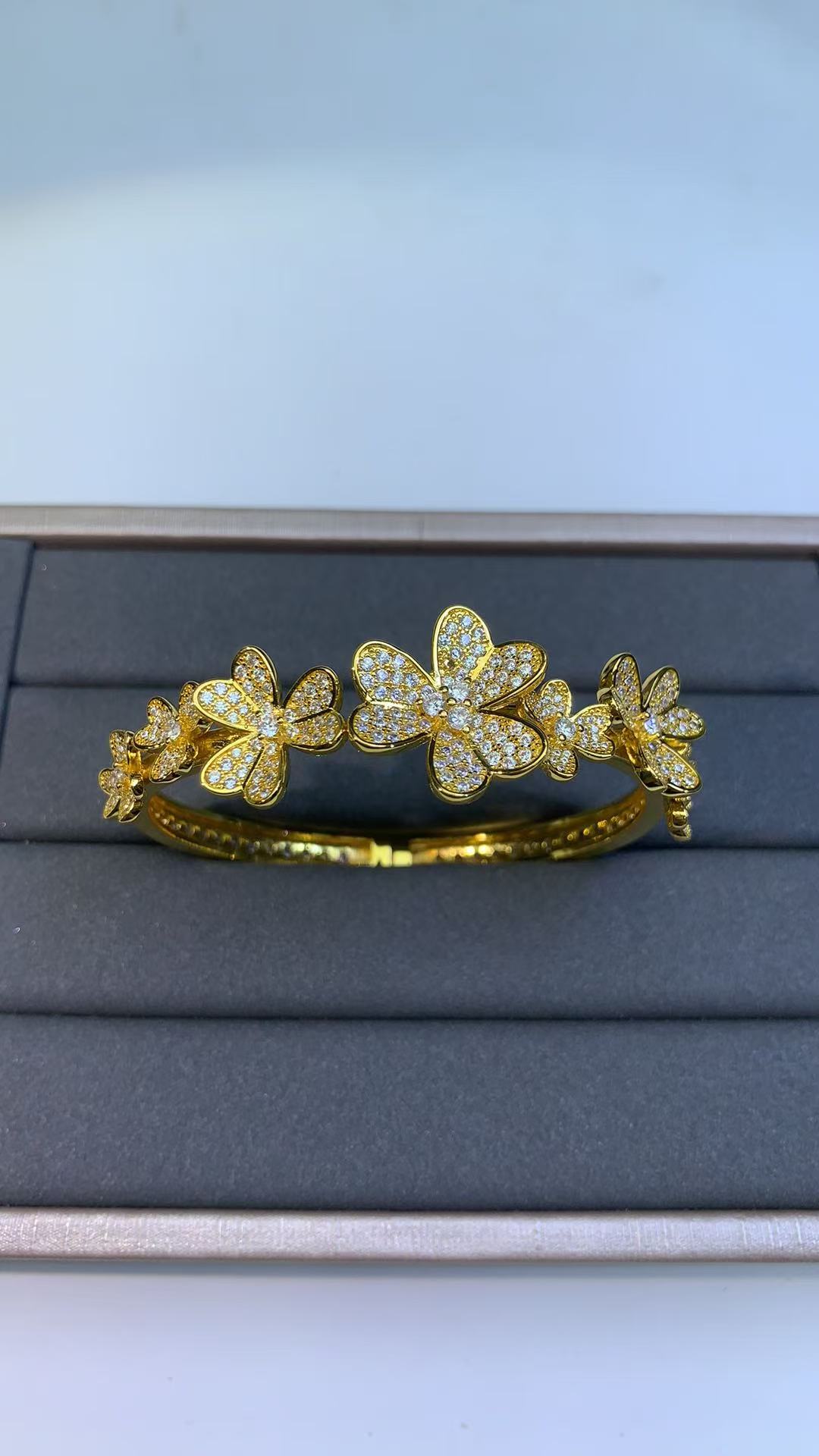 手镯 【璀璨星河】时尚经典百搭手镯D82