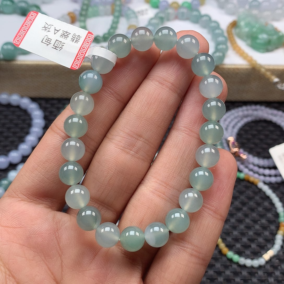 翡翠手链未镶嵌翡翠