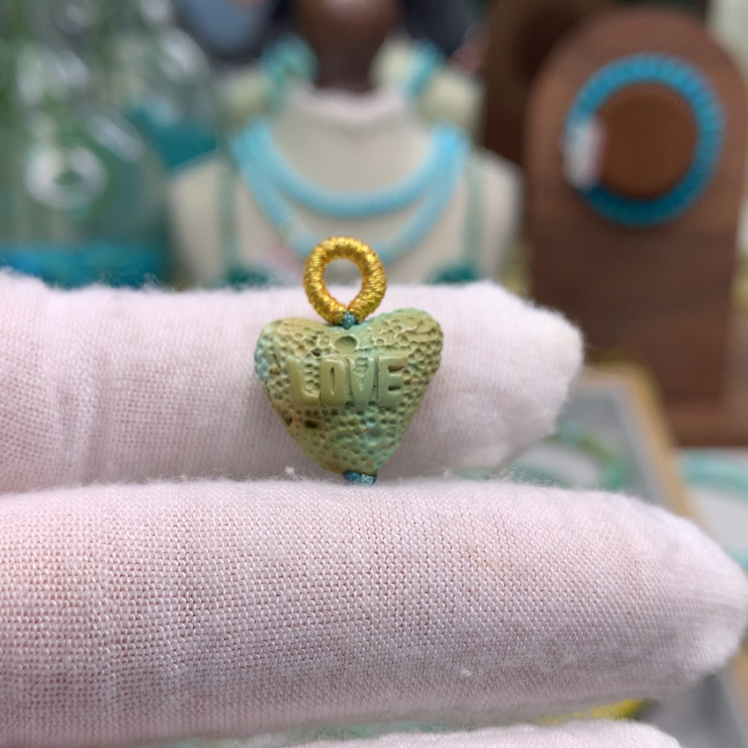 绿松石未镶嵌配饰