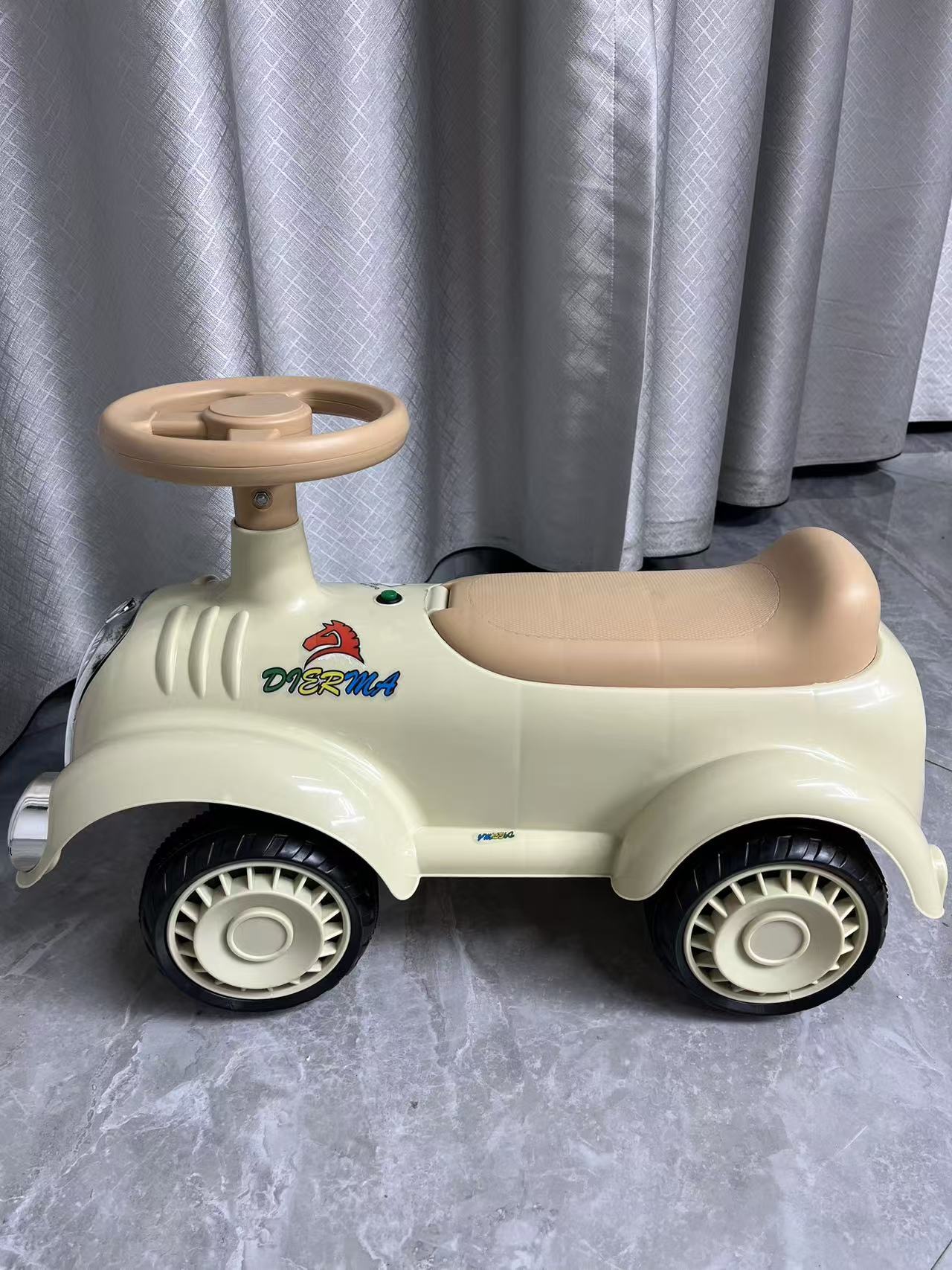 【粉丝专属】玩具车