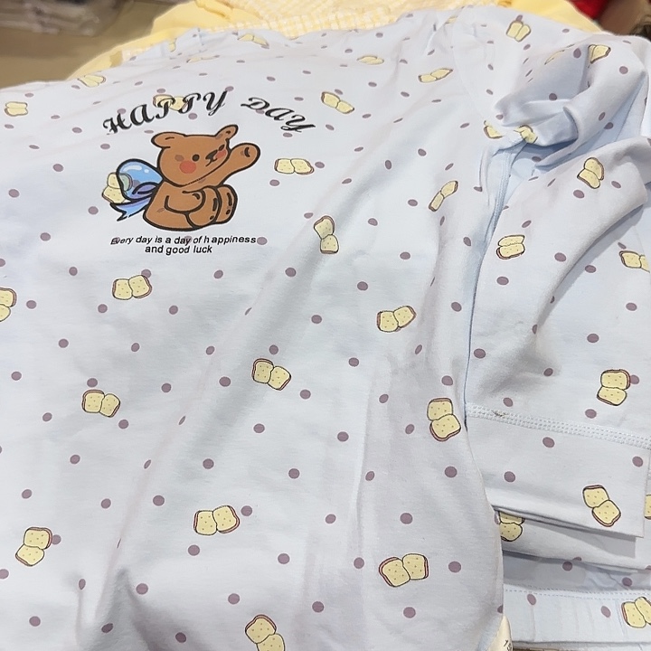 150尺码宽腰短裤搭配短裤