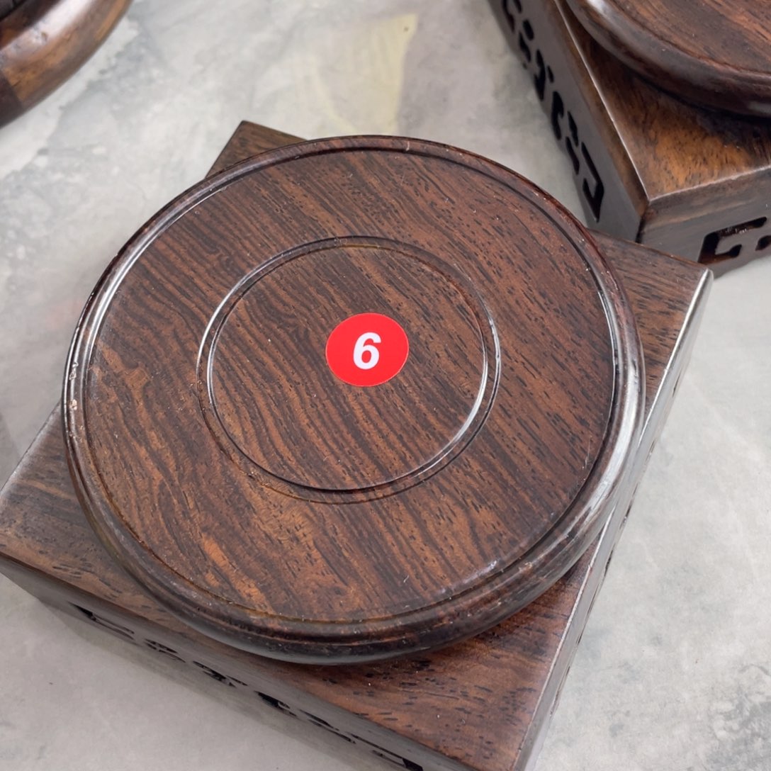 树脂制品底座设计