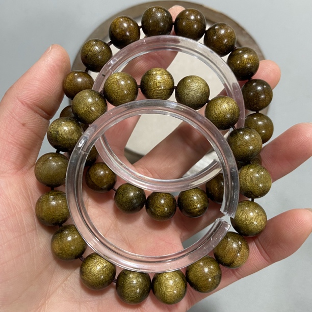 W373川料金丝楠木 乌金底 1.2单圈小手串.