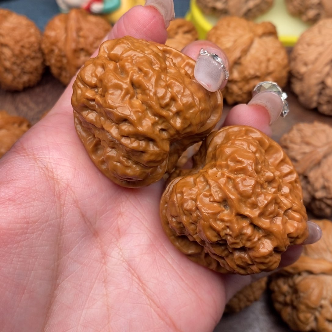 文玩核桃把件不***中延庆肌肉蛙39.5