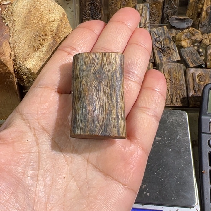 沉香吊坠老白棋沉香吊坠8.6克