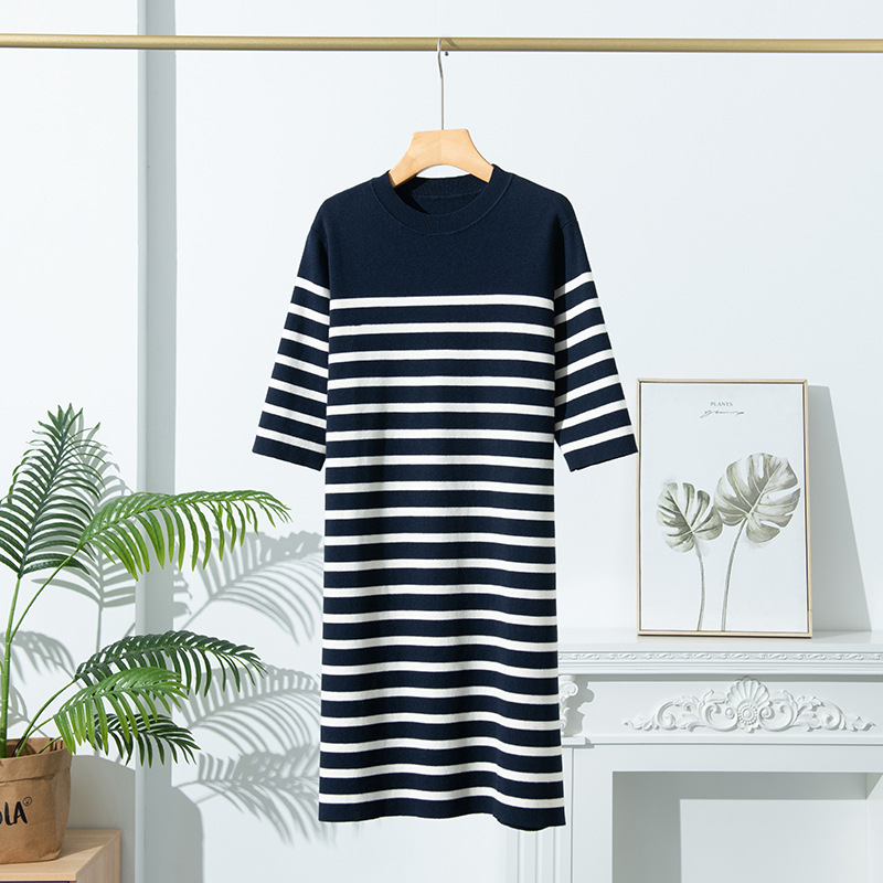 轻奢新品秋装羊绒连衣裙法式宽松显瘦直筒裙条纹裙子舒适通勤百搭