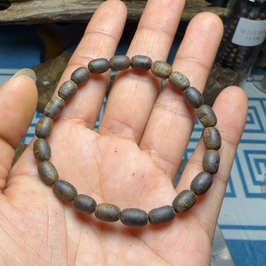 木质沉水绿奇瘤疤串3.5克
