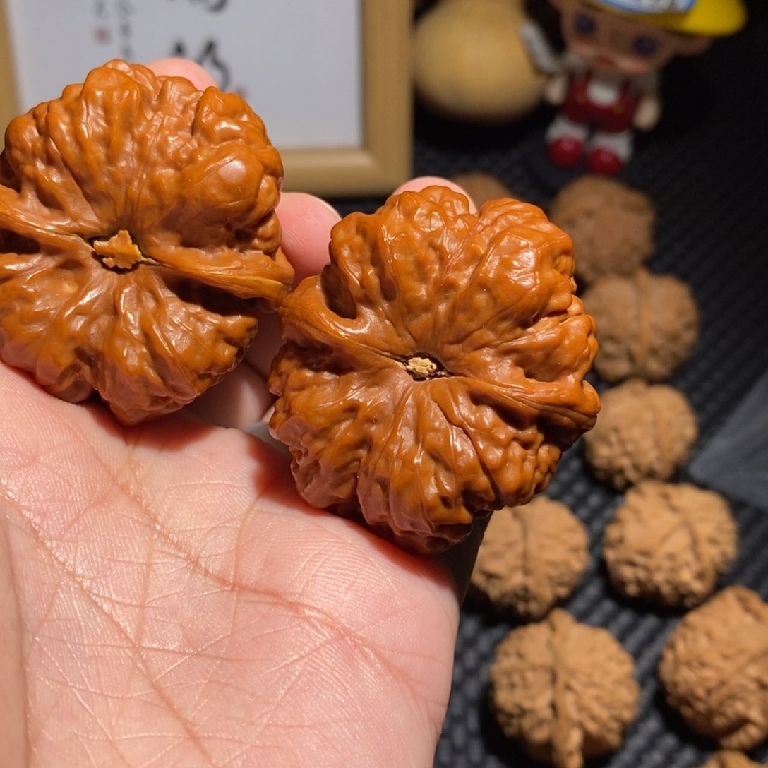 文玩核桃把件ζ****城蛤蟆头
