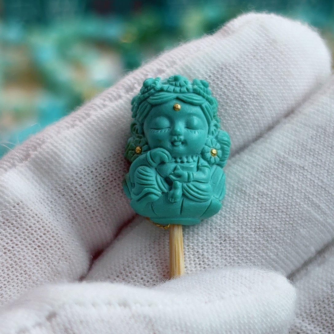 绿松石未镶嵌珠宝奇石