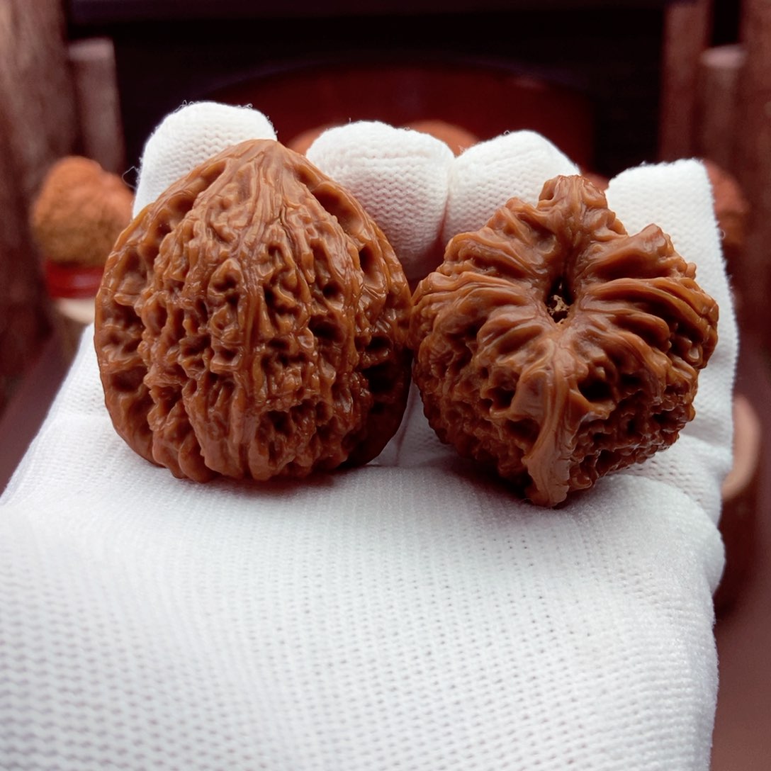 文玩核桃吊坠拉丝高炮大凹37.34.39.回血