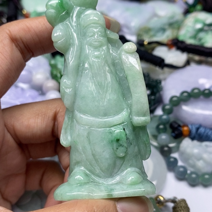 翡翠颈饰未镶嵌天然翡翠